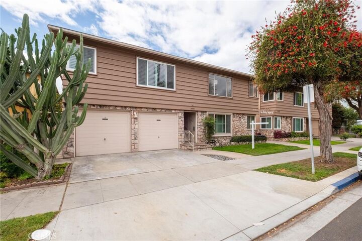 Property Photo:  2036 E 3rd Street 1  CA 90814 