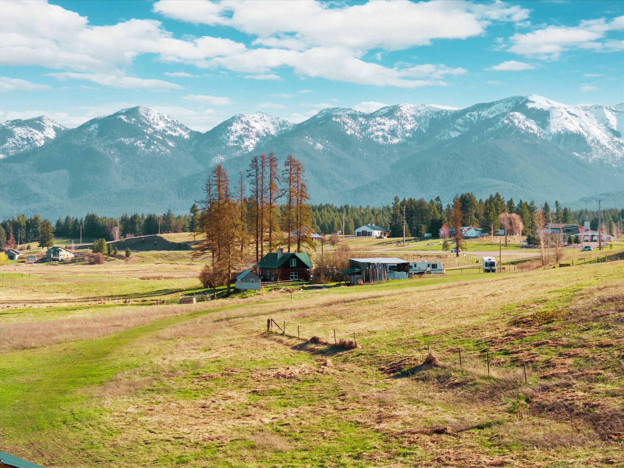 Property Photo: 5464 Mt Highway 35 MT 59901