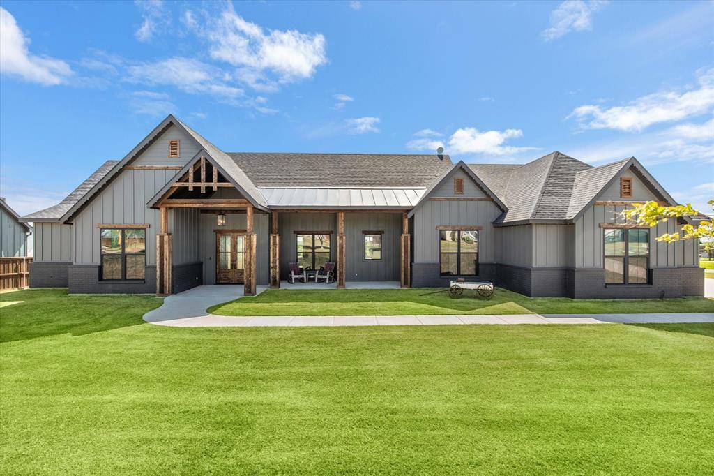 Property Photo: 125 Lone Elm Road TX 75167