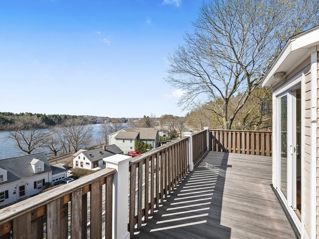 Property Photo: 762 Main St MA 01880