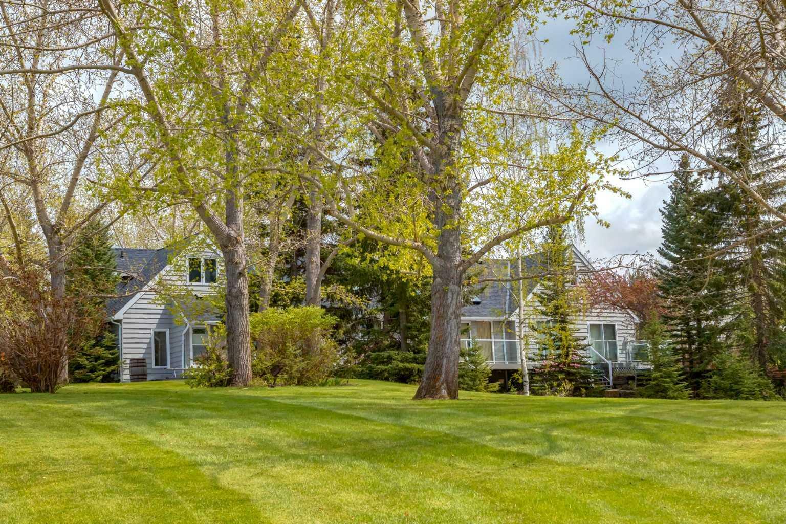 Property Photo: 43 Cullen Creek Estates AB T3E 6W3