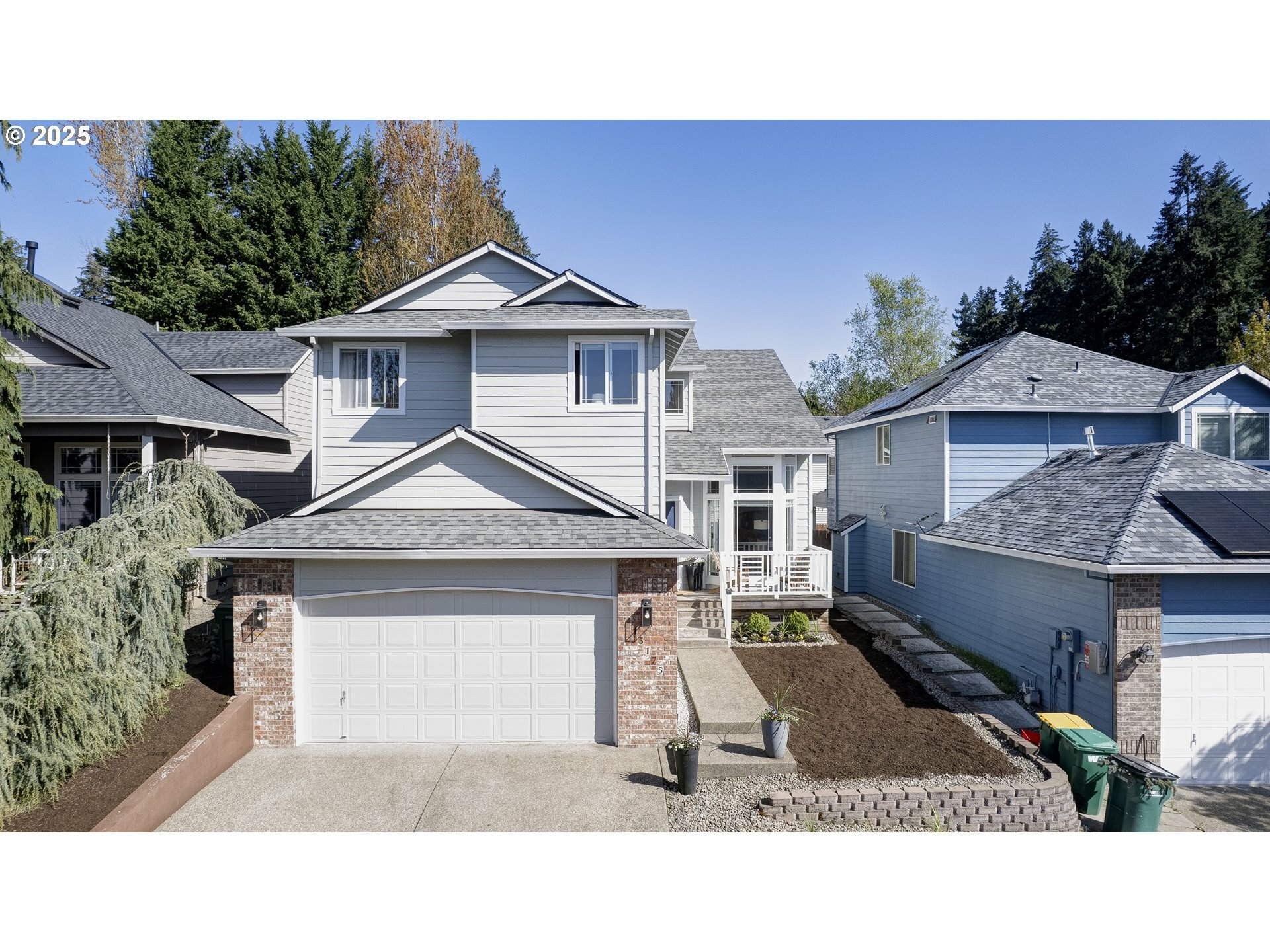 Property Photo:  15175 SW Obsidian St  OR 97007 