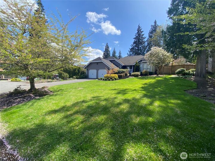 650  Jasmine Place NW  Issaquah WA 98027 photo