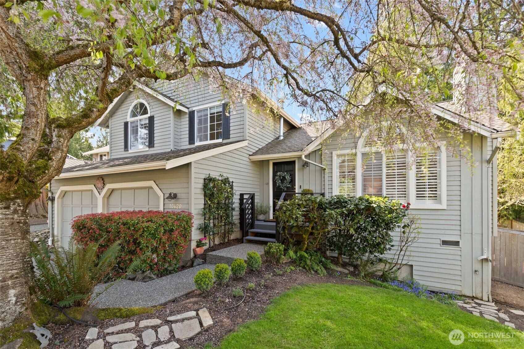 Property Photo: 10420 53rd Avenue W WA 98275