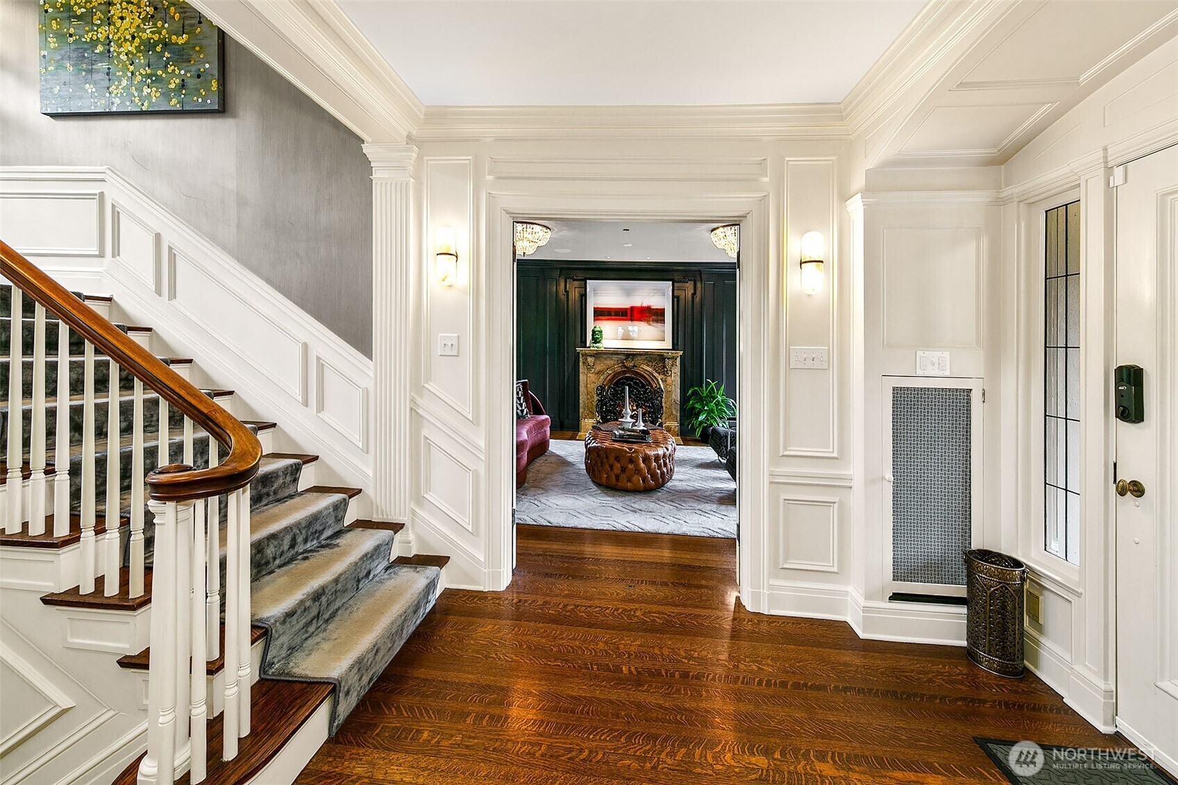 Property Photo: 1014 E Galer Street WA 98102