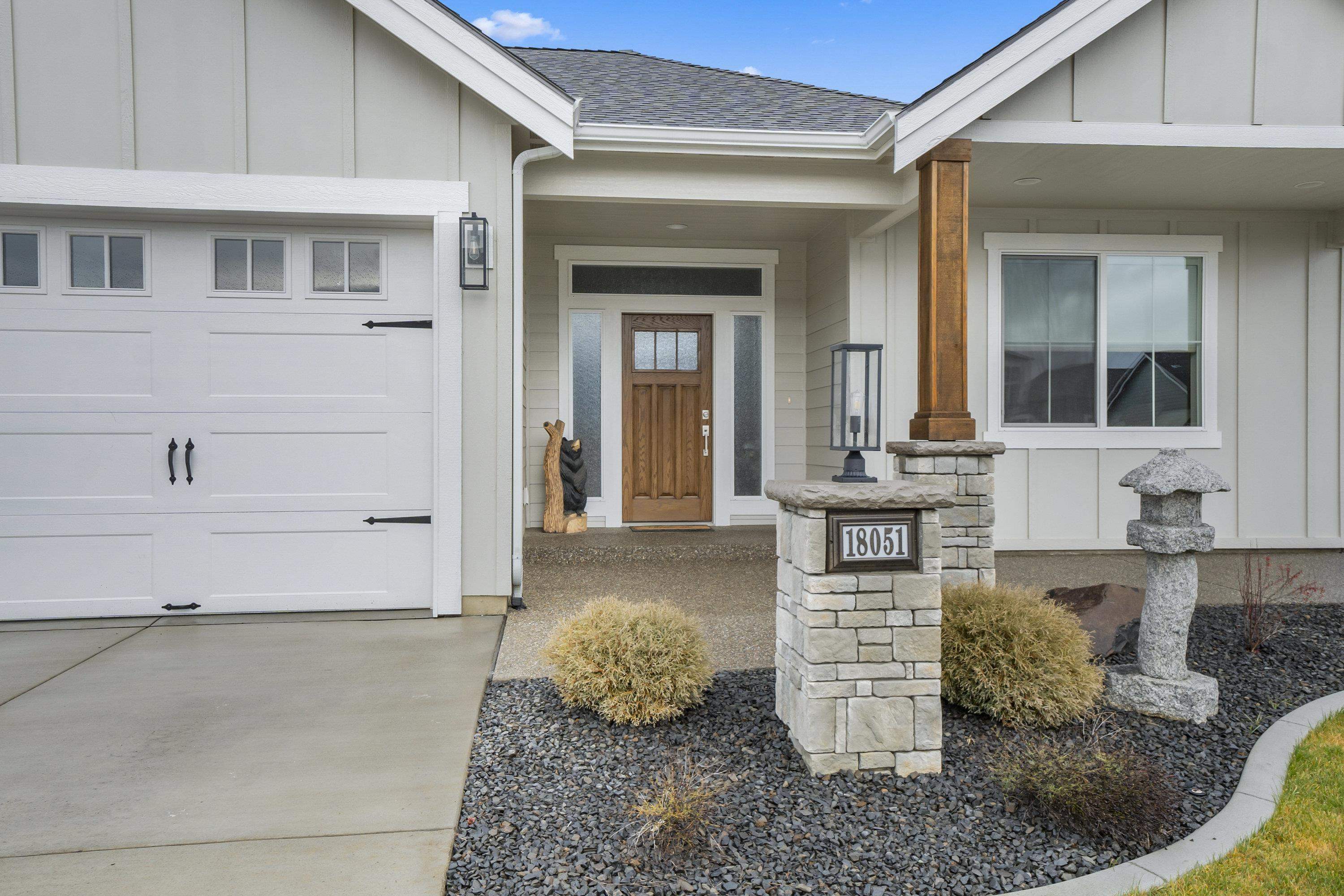 Property Photo: 18051 E Wind Rose Ct WA 99016