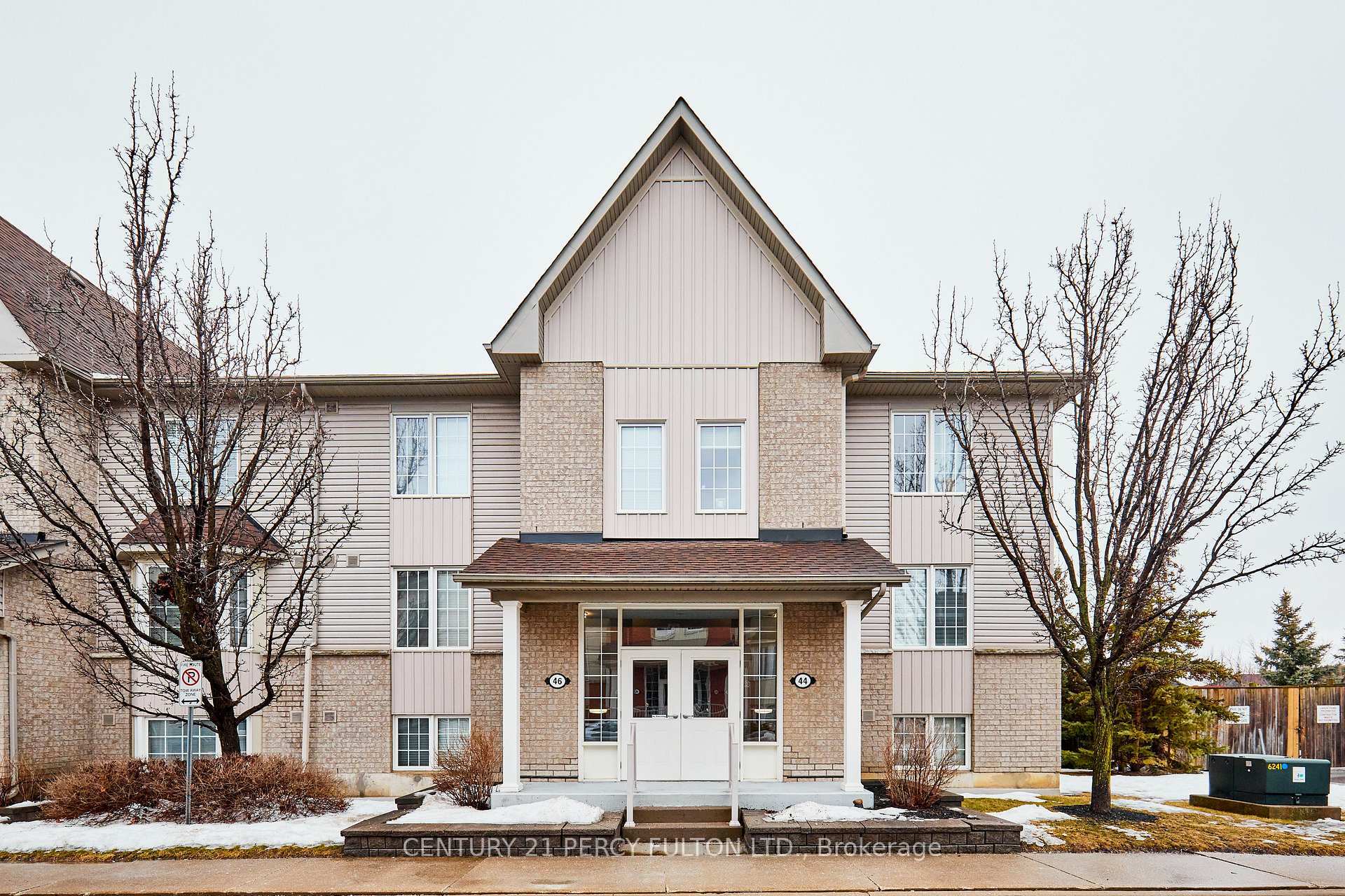 46 Petra Way 2  Whitby ON L1R 0A5 photo