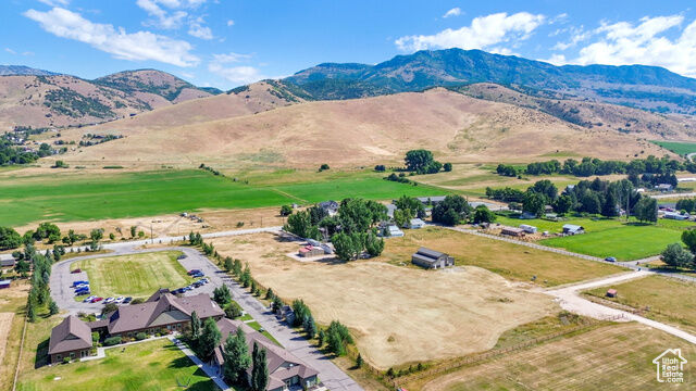 Property Photo: 9180 E 200 S UT 84317