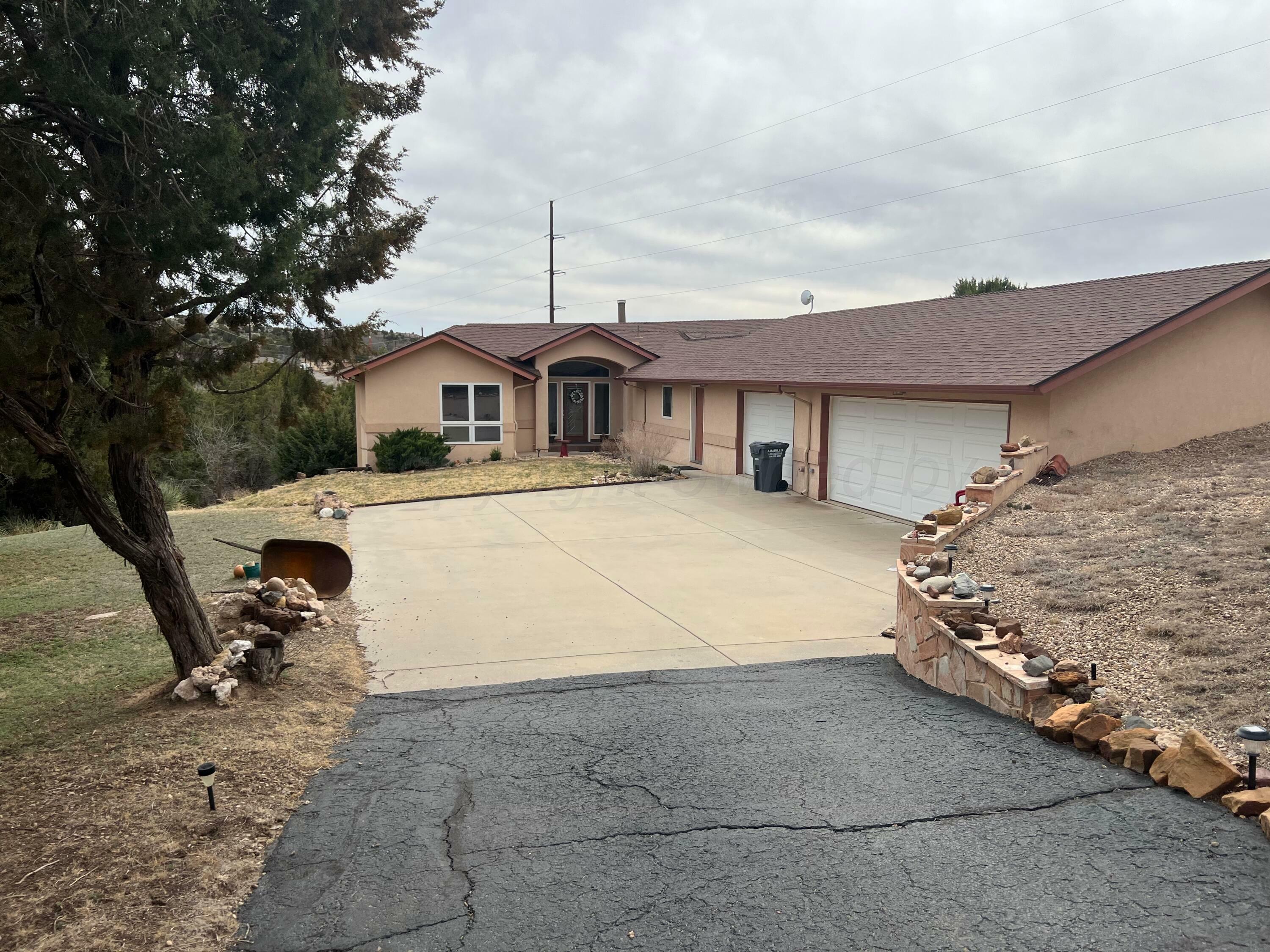 Property Photo: 103 N Timbercreek Drive TX 79118