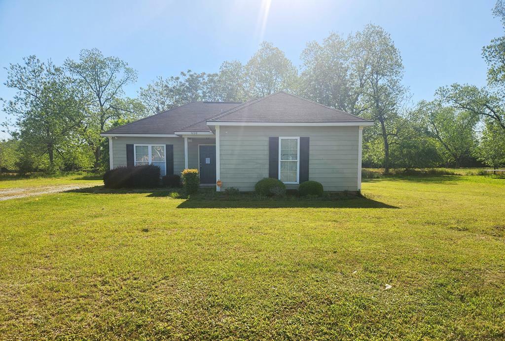 Property Photo: 1230 NE Askew Dr. GA 39842