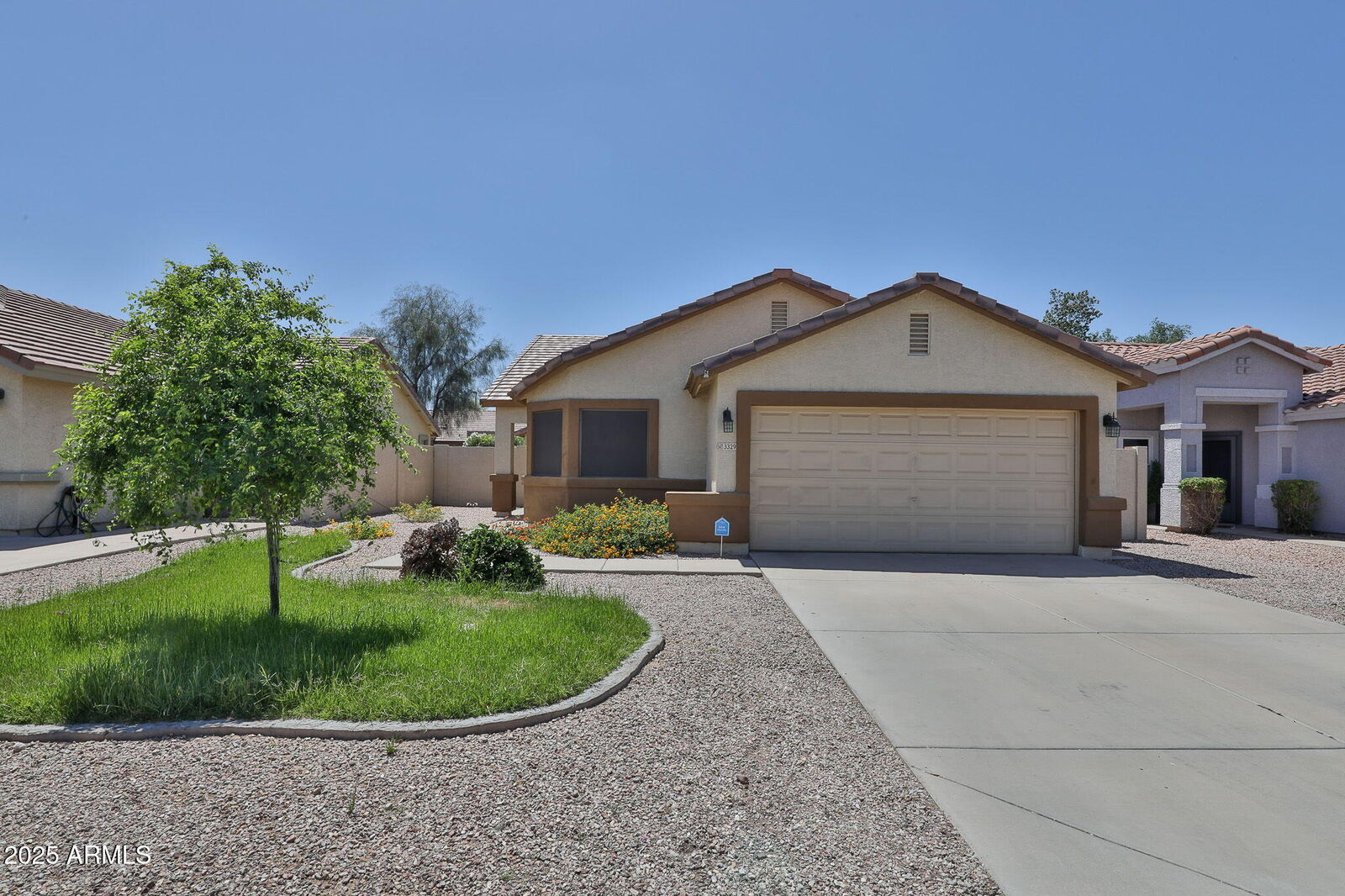 Property Photo: 3329 E Wildhorse Drive AZ 85297