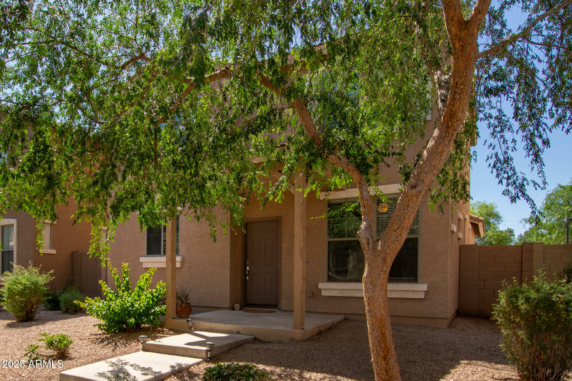 Property Photo: 1968 E Emily Lane AZ 85295