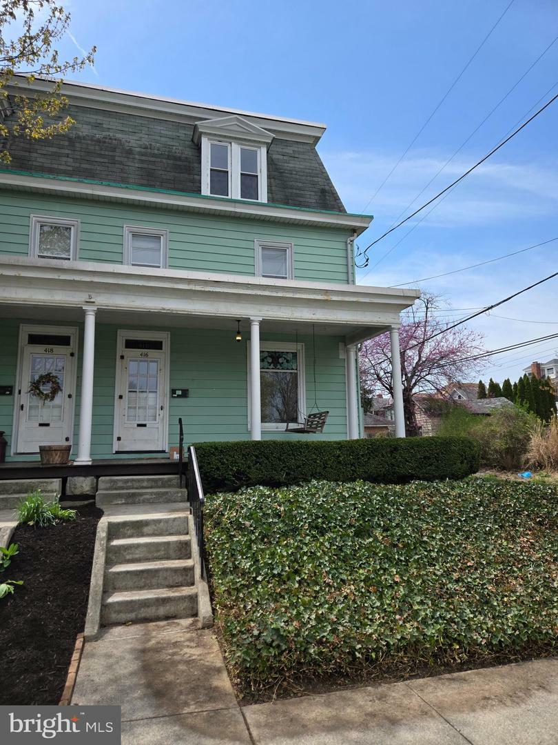 416 S Arch Street  Mechanicsburg PA 17055 photo