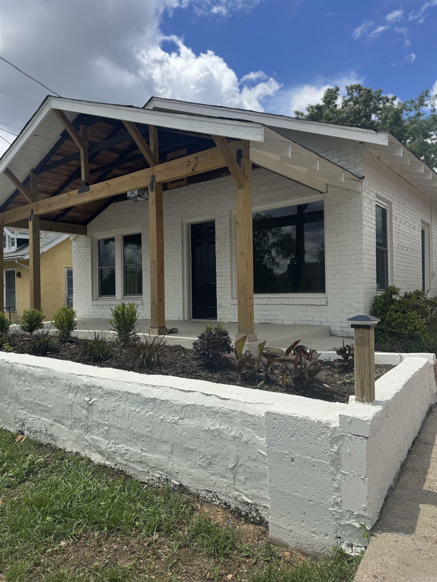 Property Photo: 506 Fifth Street AR 71913