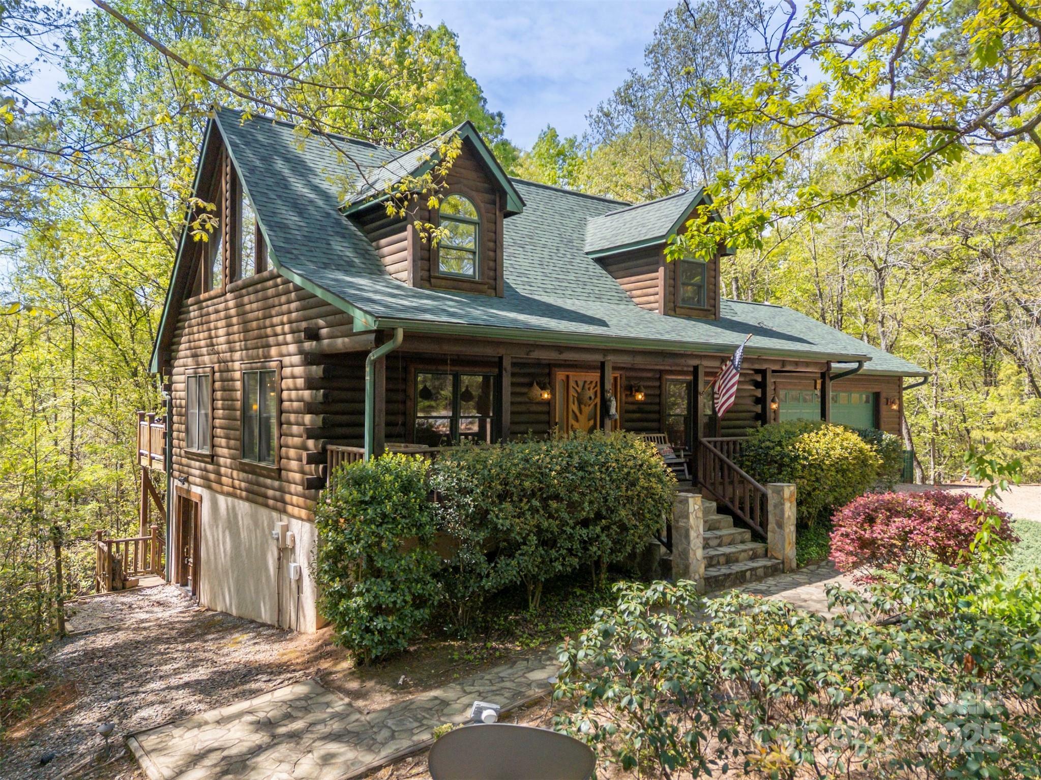 Property Photo: 145 Flynn Court NC 28746