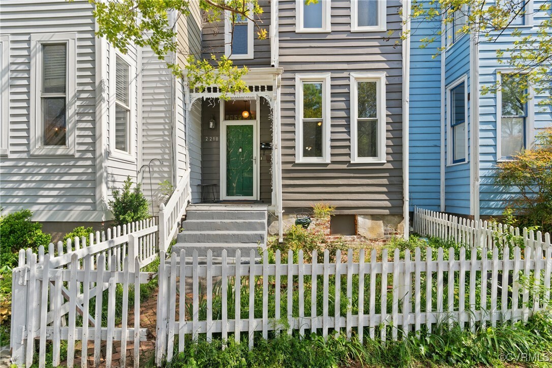 Property Photo: 2210 M Street VA 23223