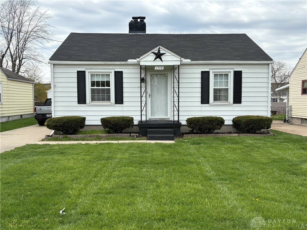 Property Photo:  1710 Carolina Street  OH 45044 