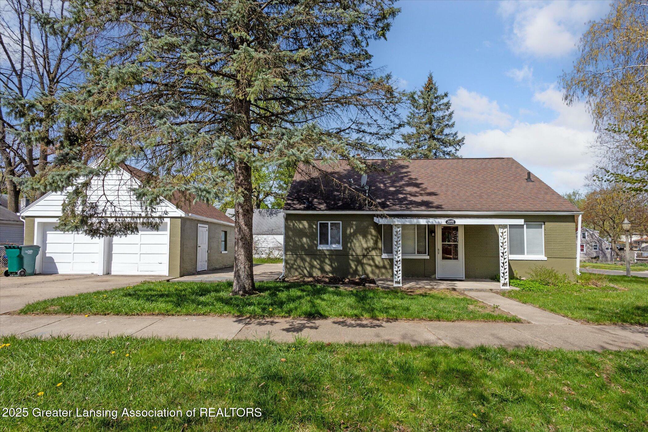 Property Photo: 3600 Parkway Drive MI 48910