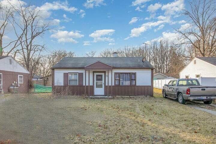 Property Photo: 537 Walton Avenue IN 46360