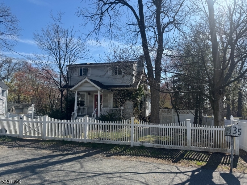35 Minns Ave  Wayne Twp. NJ 07470 photo