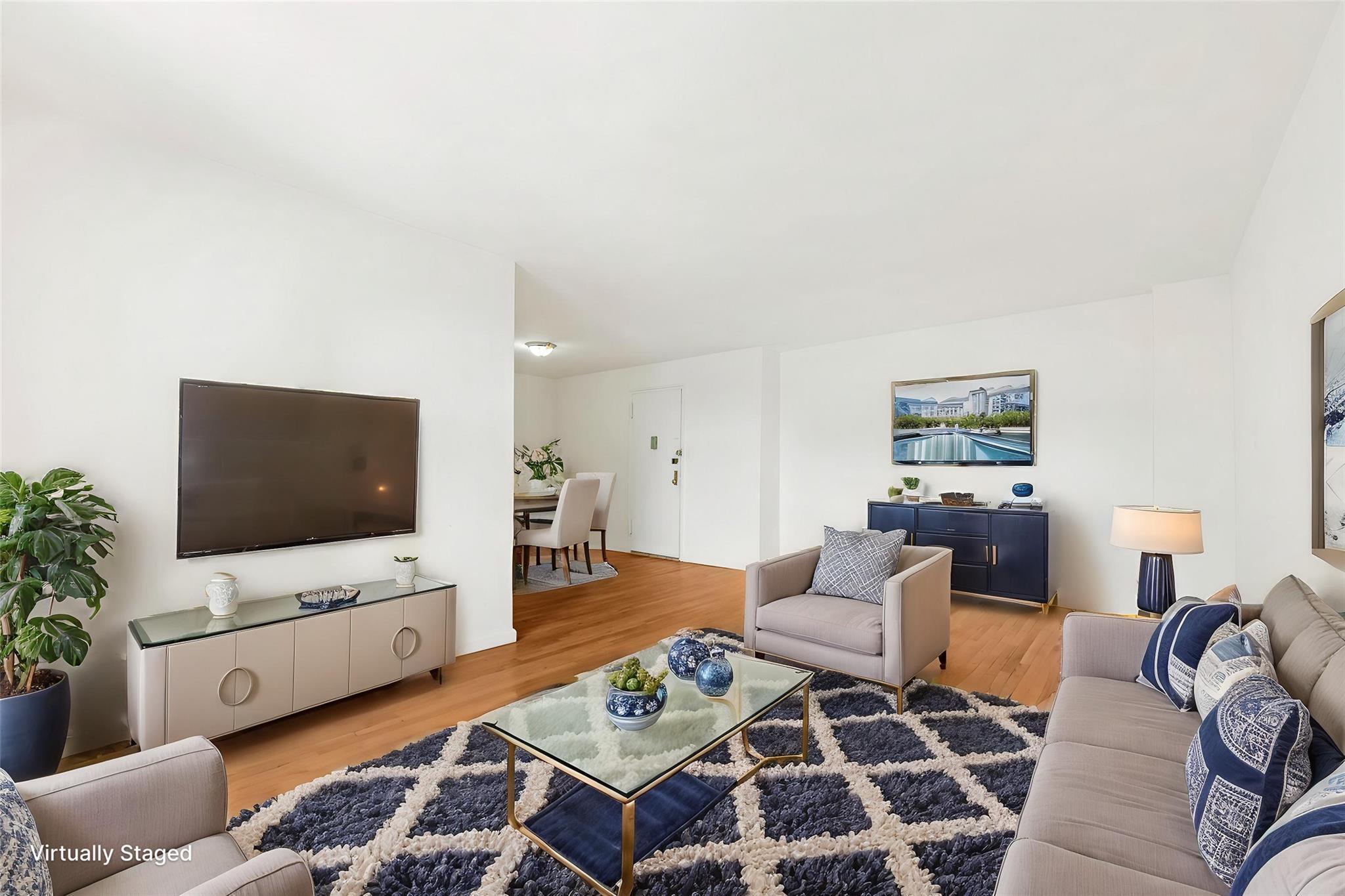 Property Photo: 282 E 35th Street 7V NY 11203