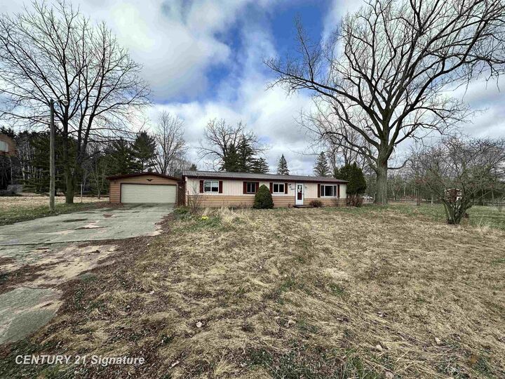 5212 Ellison Road  Sterling MI 48659 photo