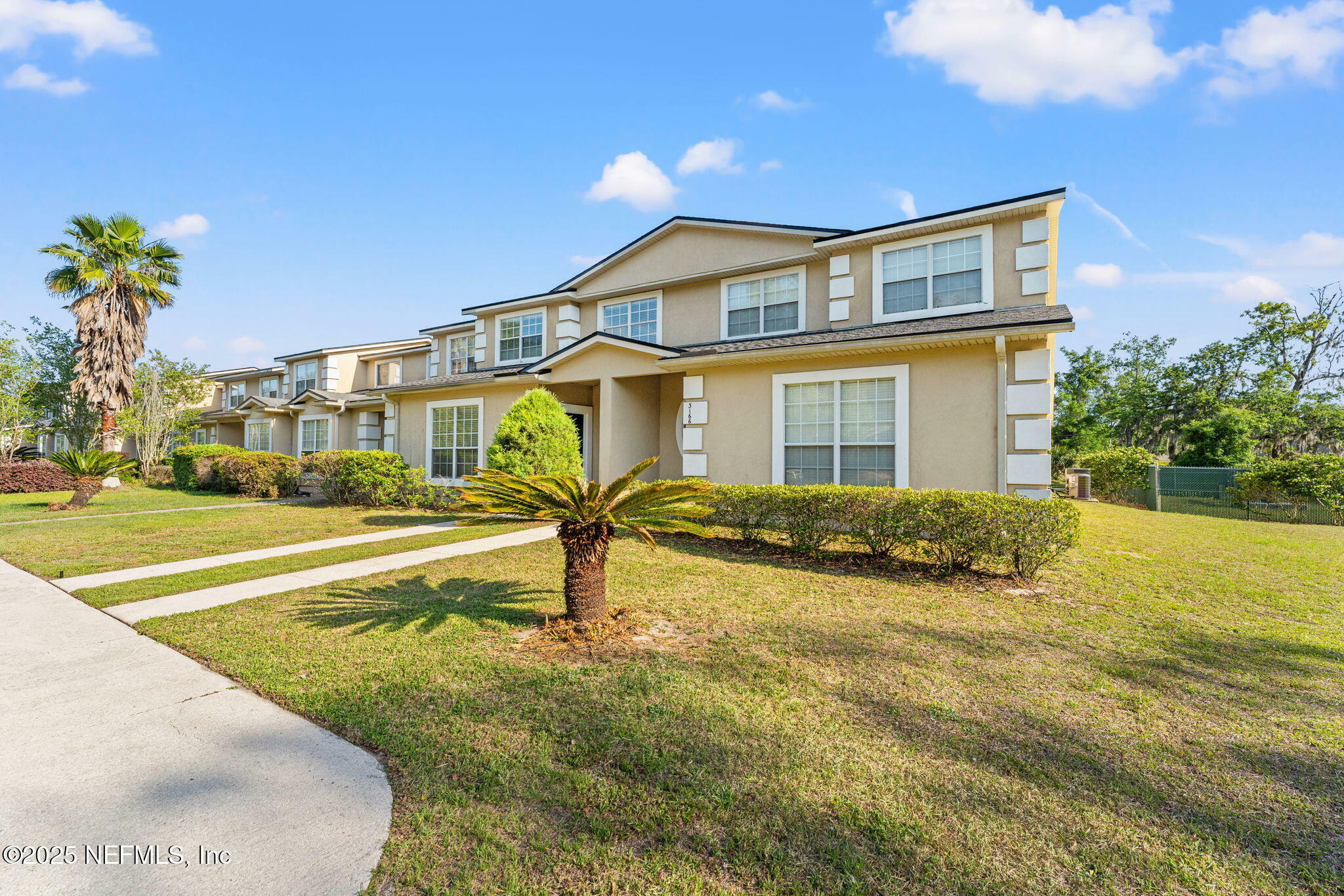 Property Photo: 3166 Ravines Road FL 32068