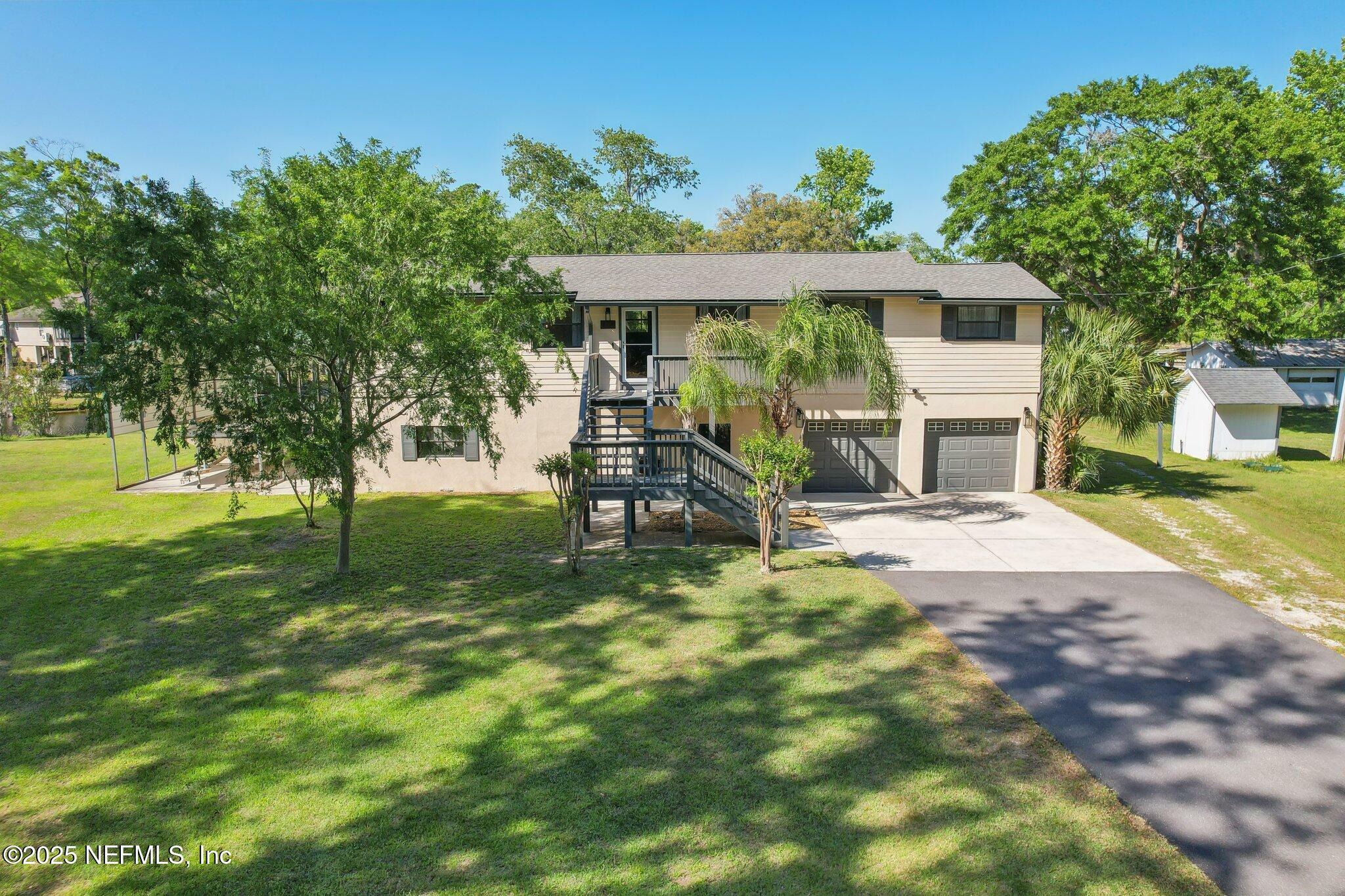 Property Photo: 4068 Scenic Drive FL 32068