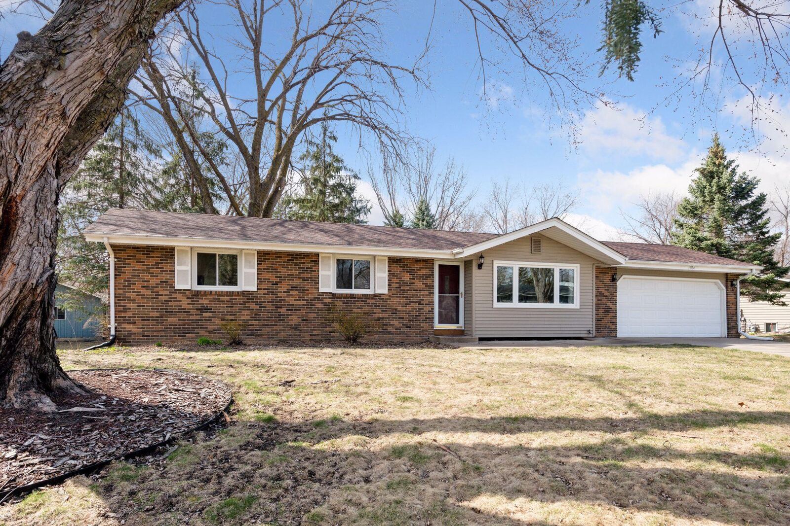 Property Photo: 14184 Rutgers Street NE MN 55372