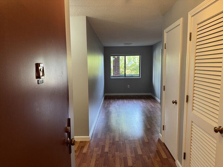 Property Photo:  50 S Common Street 104  MA 01902 