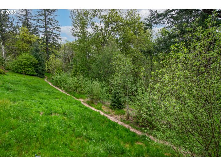 Property Photo:  4333 SE 177th Ln  WA 98683 