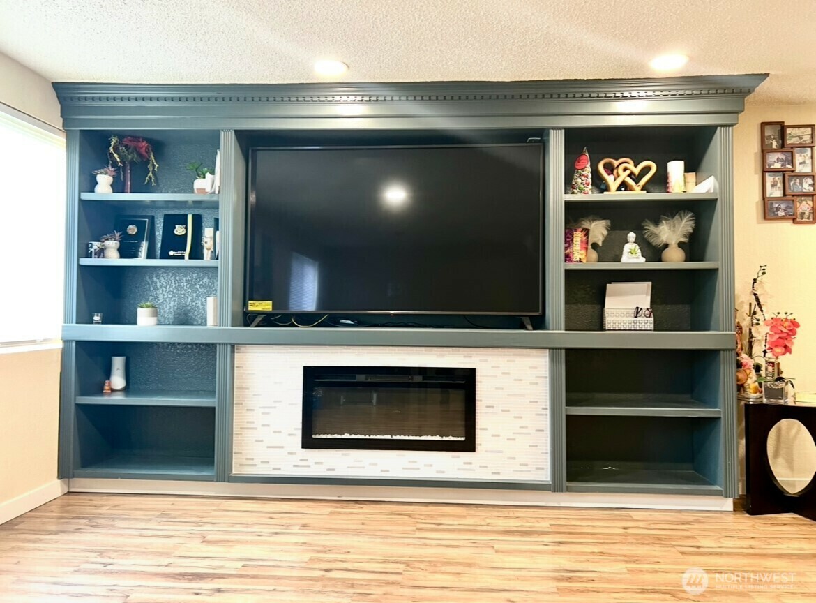 Property Photo: 7523 Upper Ridge Road WA 98203