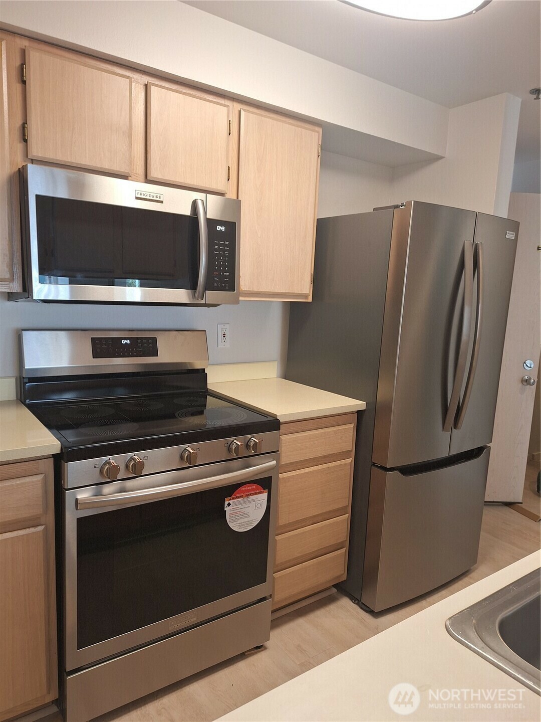 Property Photo: 530 Melrose Avenue E 705 WA 98102