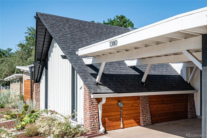 Property Photo: 1380 S Dahlia Street CO 80222