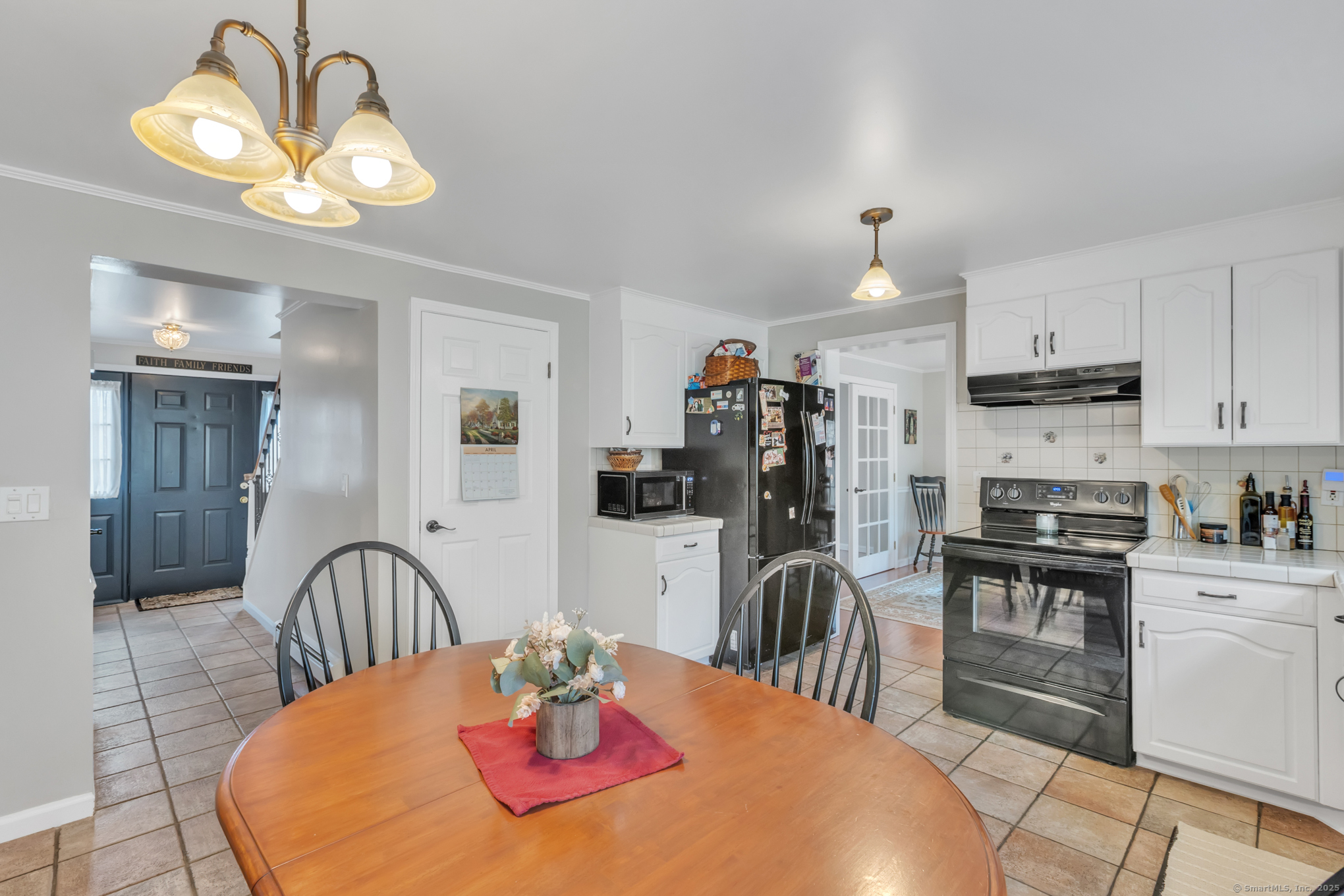 Property Photo: 16 Windrush Lane CT 06232