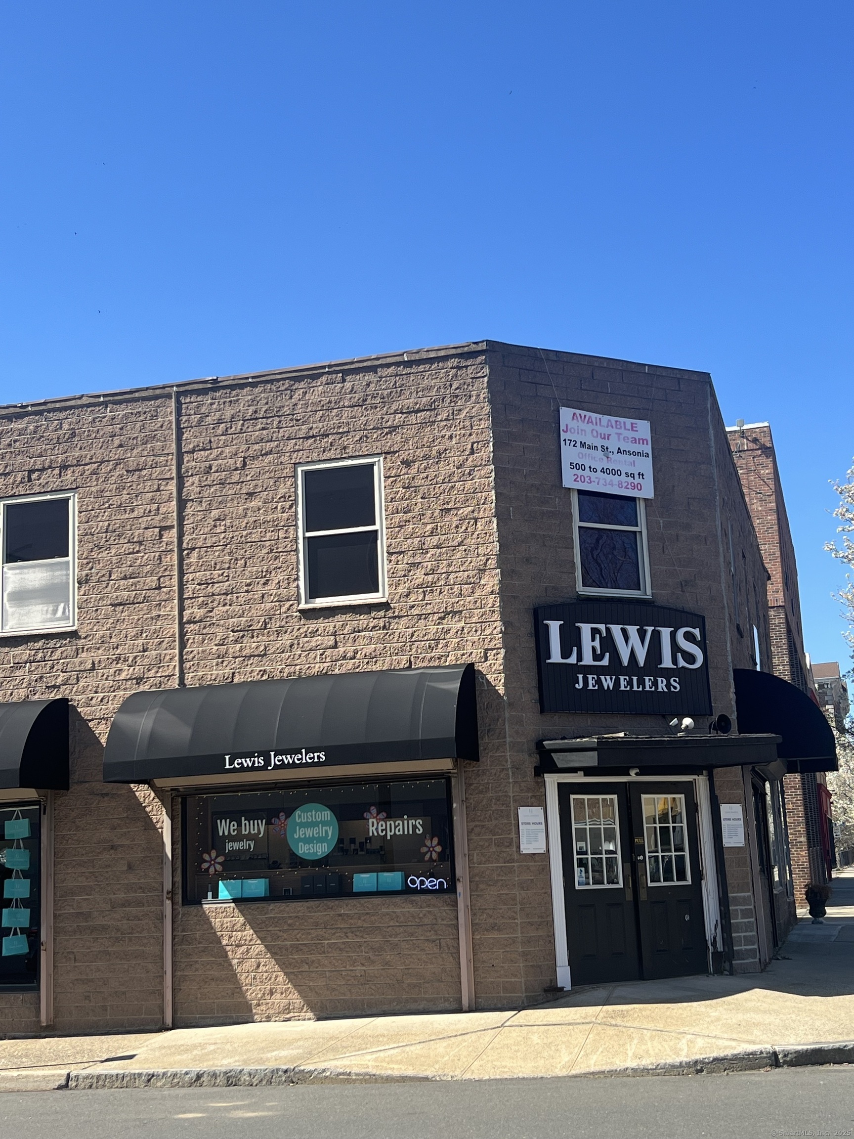 Property Photo: 174 Main Street 6 CT 06401