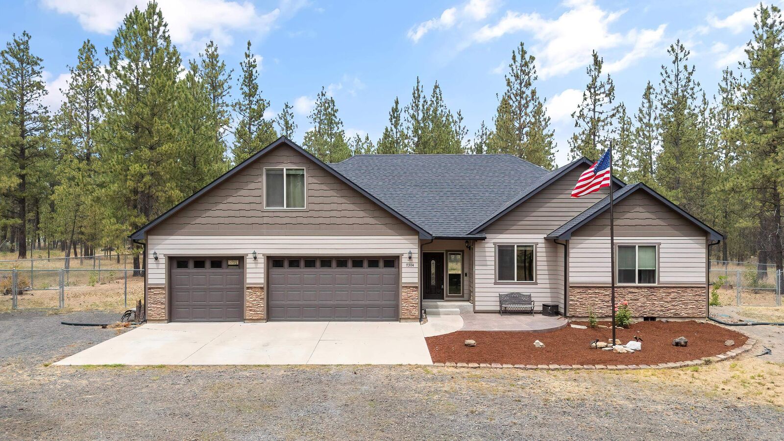 Property Photo: 7314 W Griffin Rd WA 99004