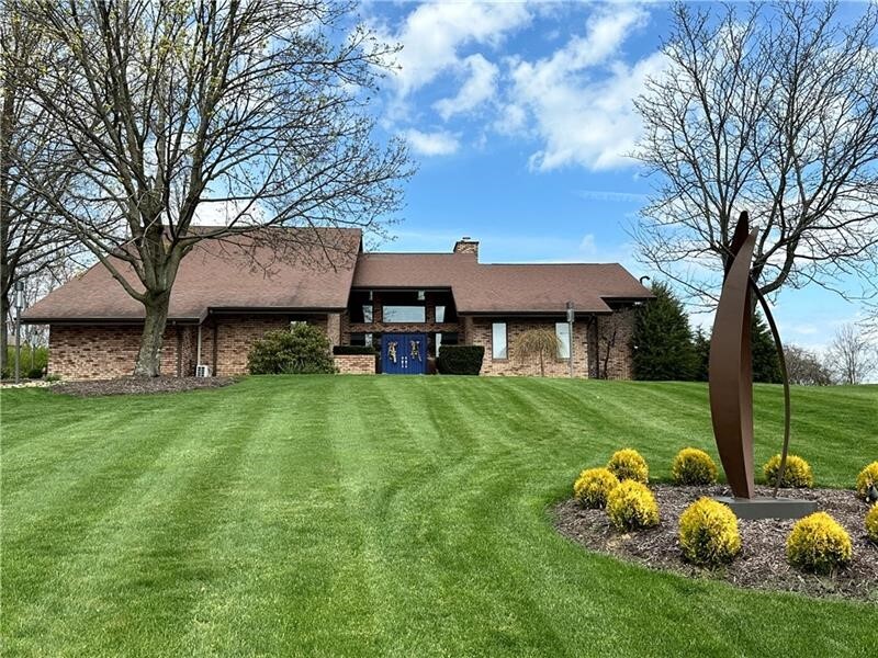 Property Photo:  130 Southwood Dr  PA 15401 