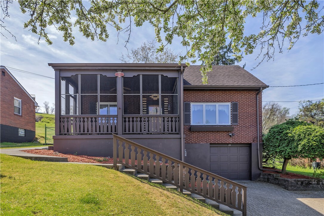 116 Broadlawn Dr  Elizabeth PA 15037 photo