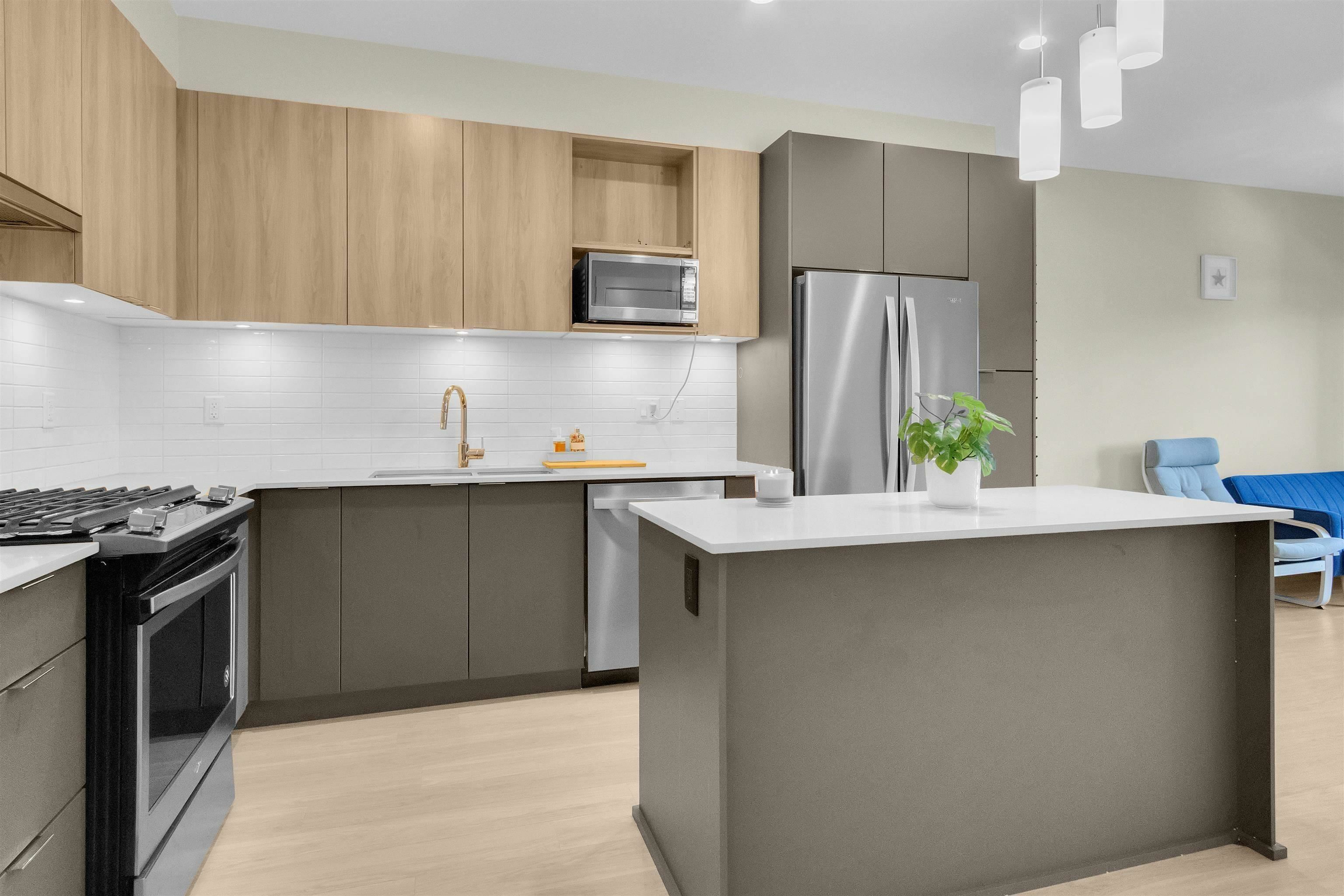 Property Photo: 6950 Nicholson Road 211 BC V4E 0A8
