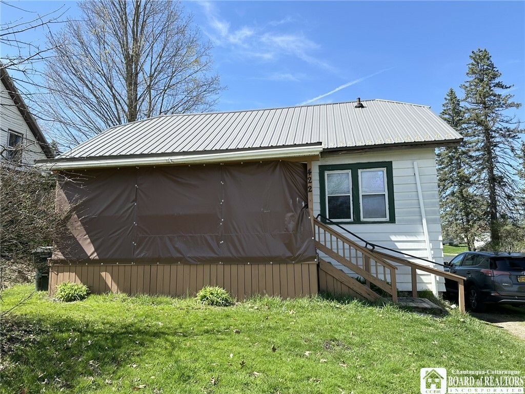 Property Photo: 422 Baker Street NY 14701