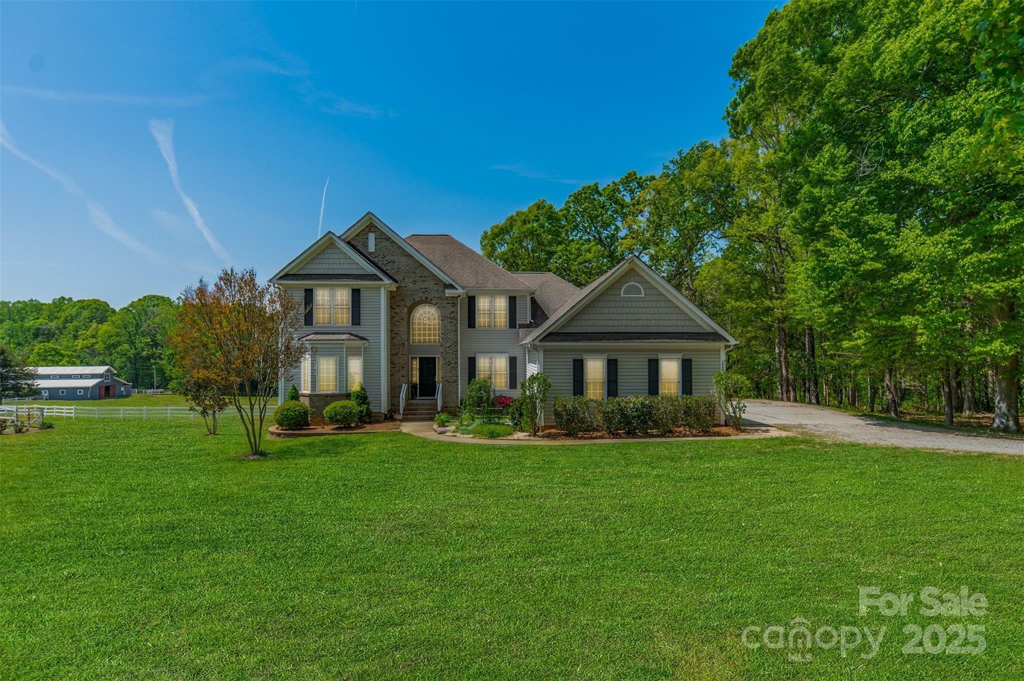 228 Red Dog Drive  Mooresville NC 28115 photo