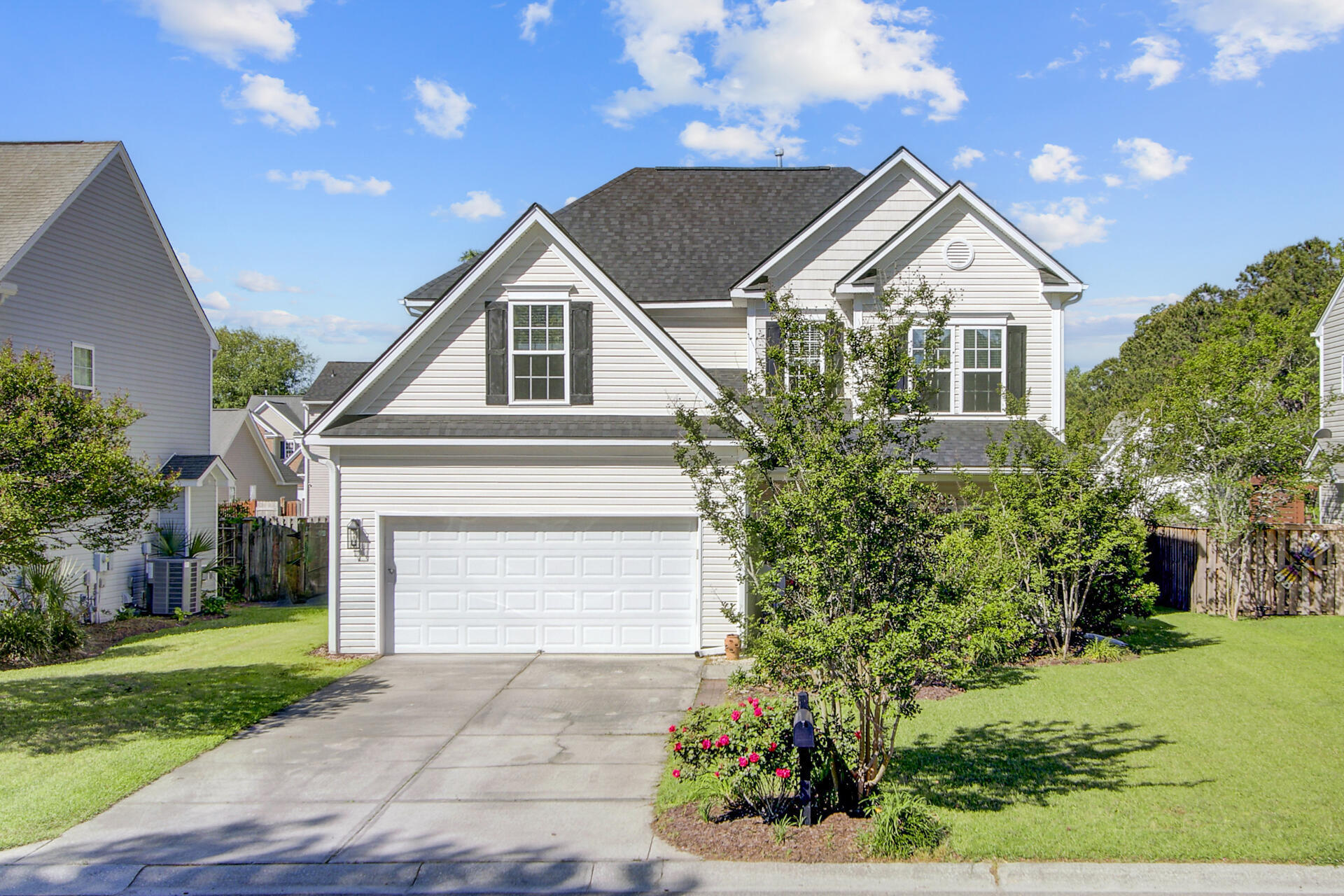 Property Photo: 104 Valentin Drive SC 29483
