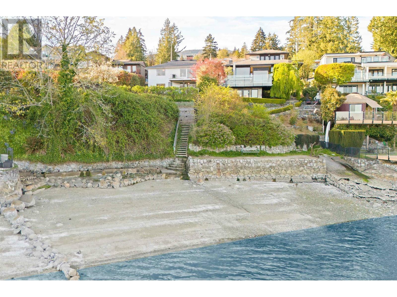 Property Photo: 4489 Stonehaven Avenue BC V7G 1E7