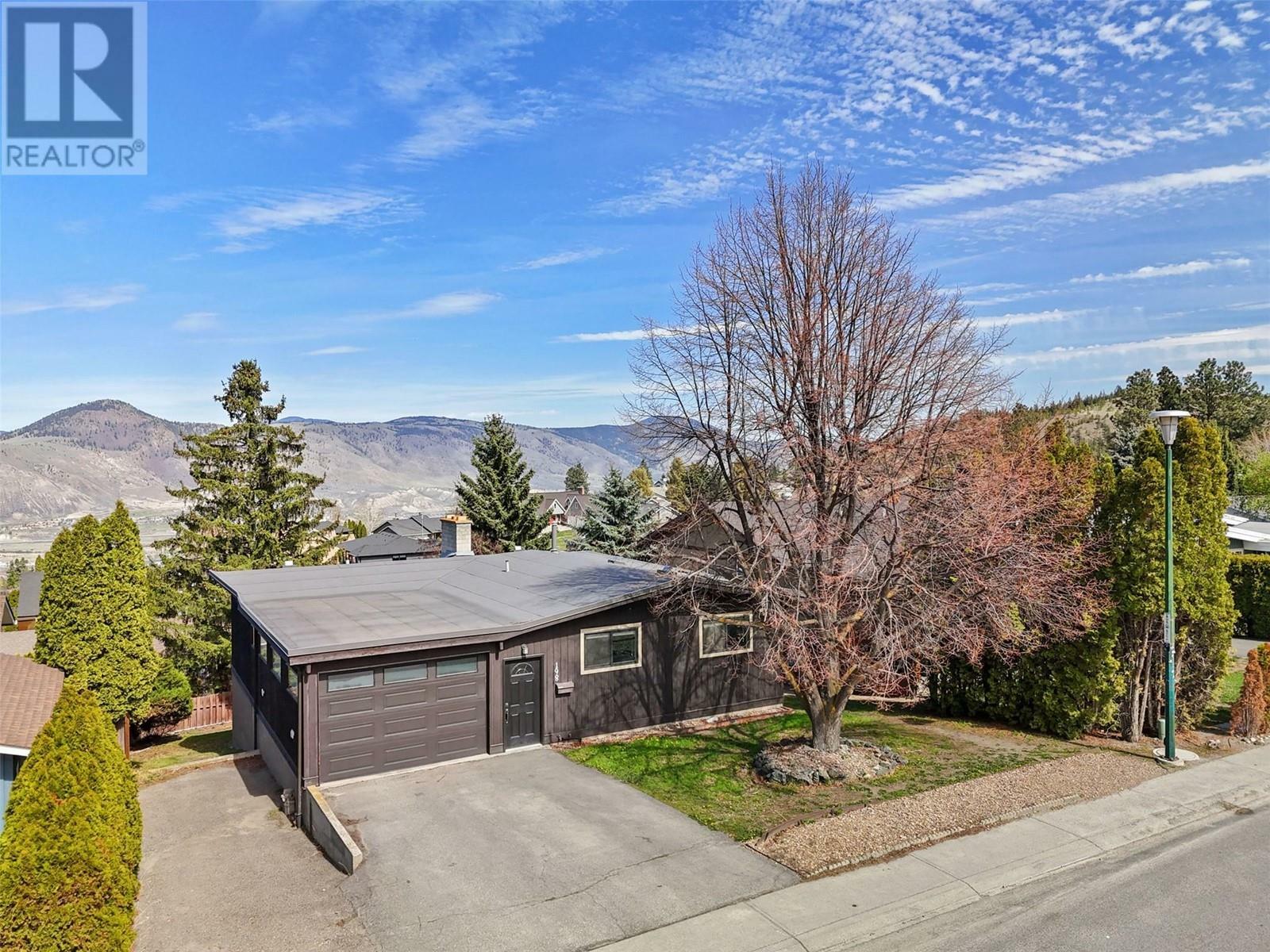 Photo de la propriété:  198 Robson Drive  BC V2E 1W1 
