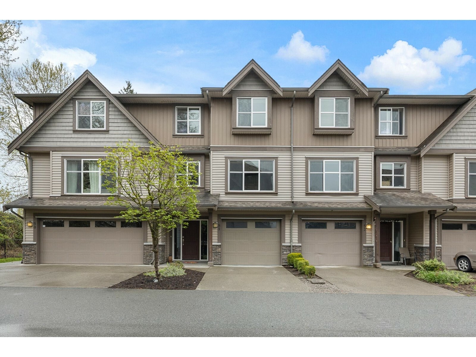 Property Photo: 45085 Wolfe Road 51 BC V2P 0C5