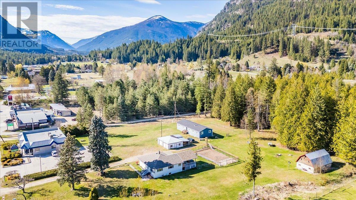 Property Photo: 3006 Highway 6 Highway BC V0G 2E0