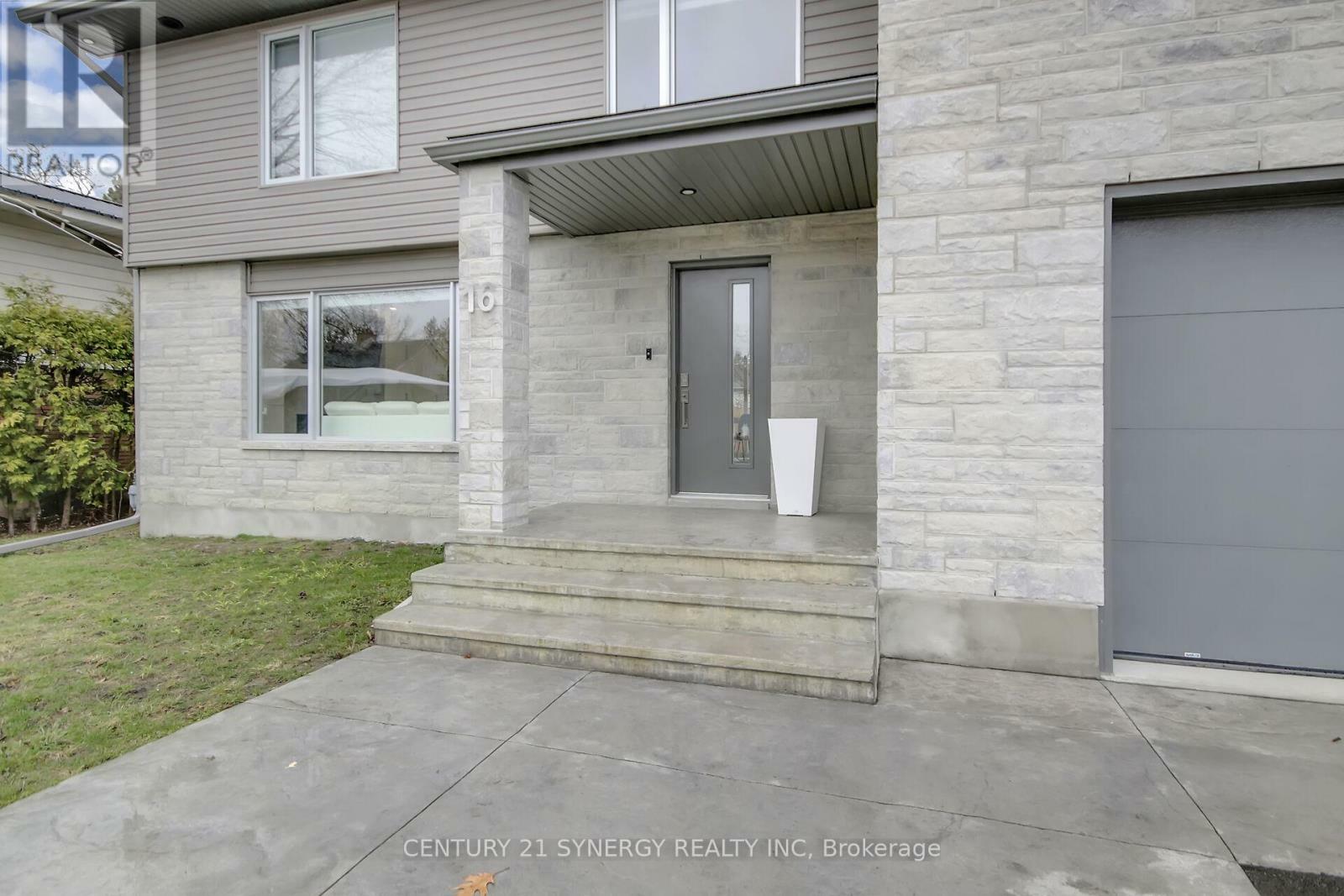 Property Photo: 16 Glenridge Road ON K2G 2Z5
