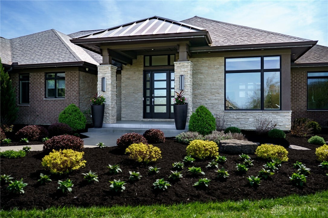 Property Photo: 7952 Locust Grove Court OH 45066