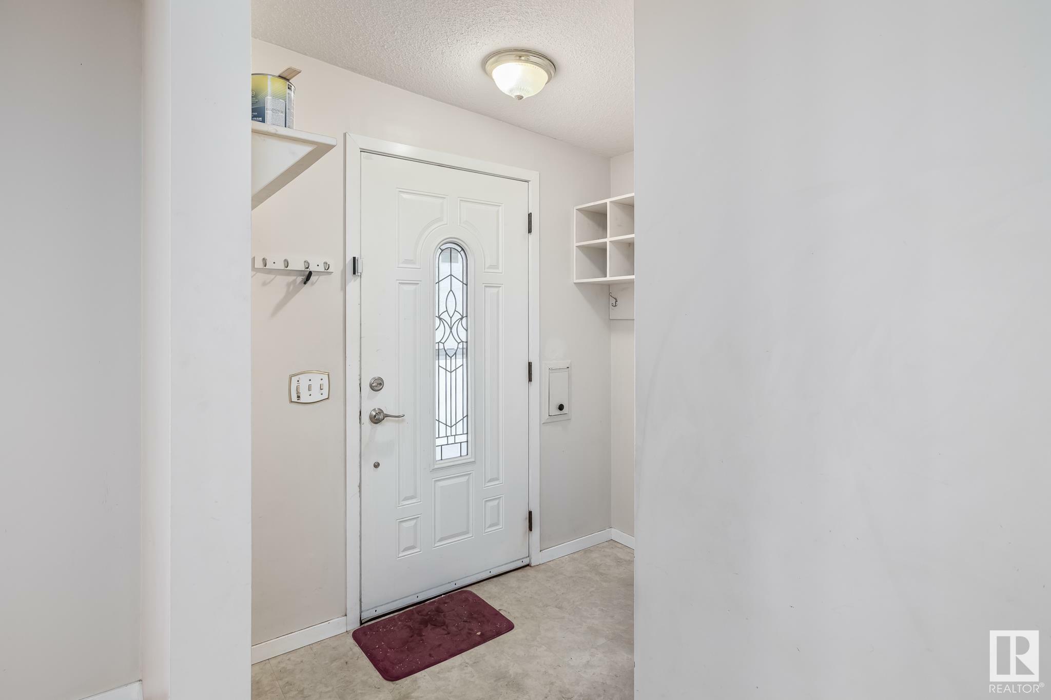 Property Photo: 10419 39 Avenue NW AB T6J 2J4